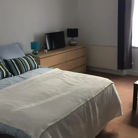 Large In The Heart Of Nantes