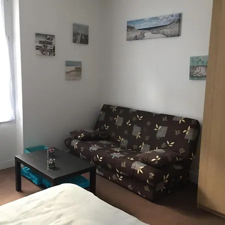 Апартаменты Large In The Heart Of Нант