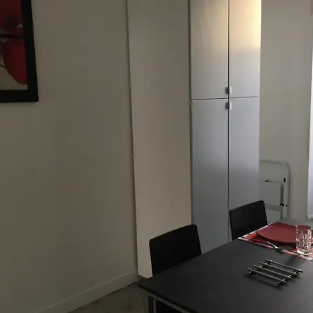Large In The Heart Of Apartment *